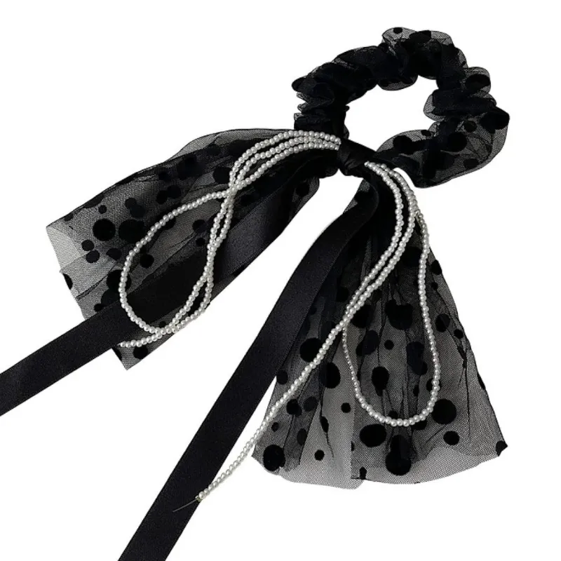 VN MOÑA CHIC CON PERLAS